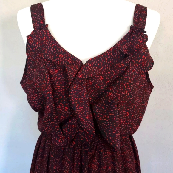 Mossimo Red & Black Ruffle Front SpeckledDress. Condition is "Pre-owned". - Picture 1 of 4